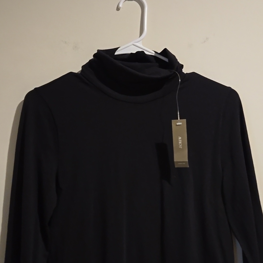 J. Crew black top. Size small. NWT. - Picture 2 of 6
